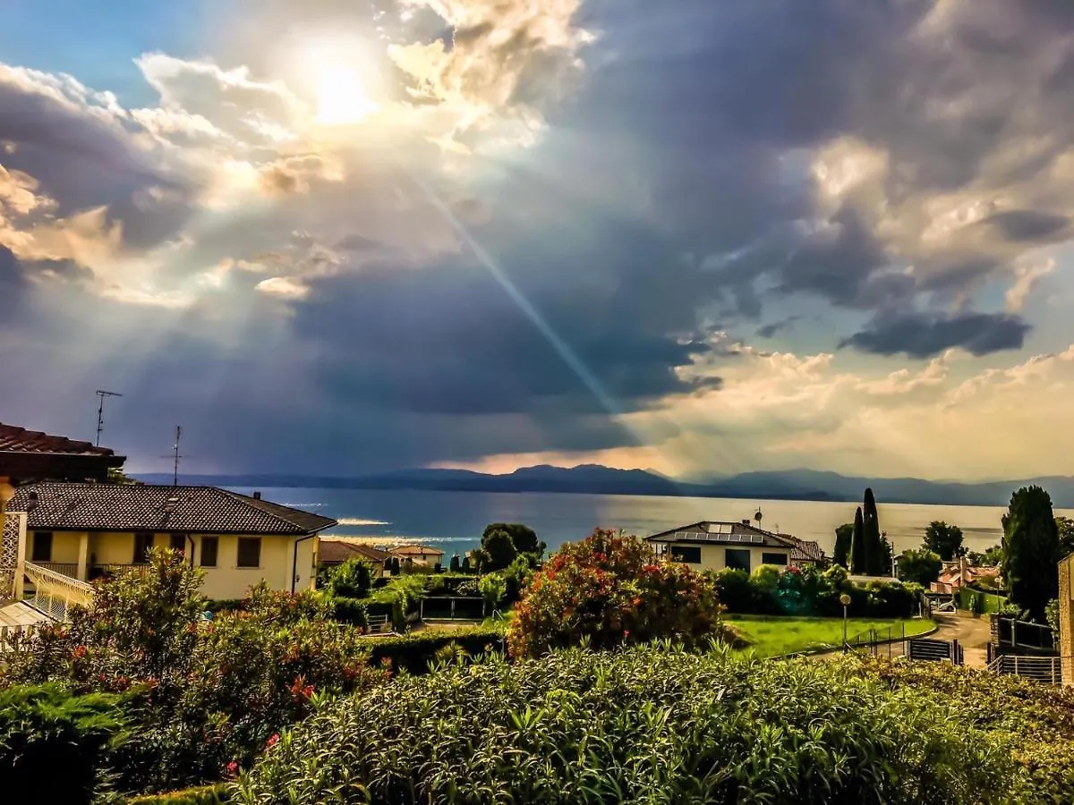 Gardalake View Villa Lazise Italy